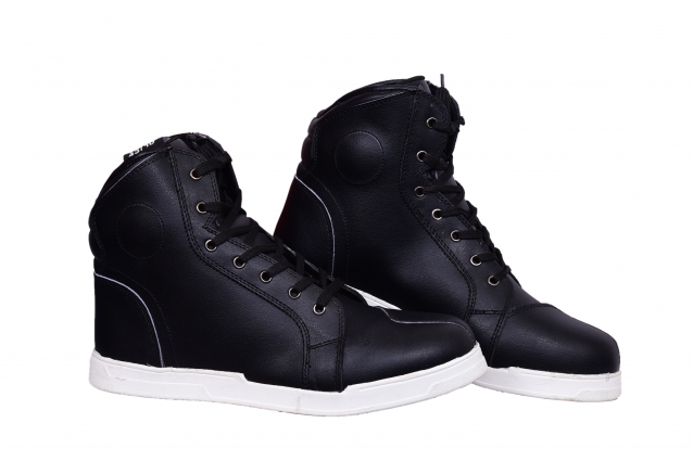 Sneaker Boots